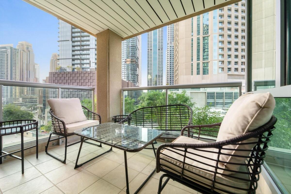Apartment First Class 3br Luxurious Marina Escape *