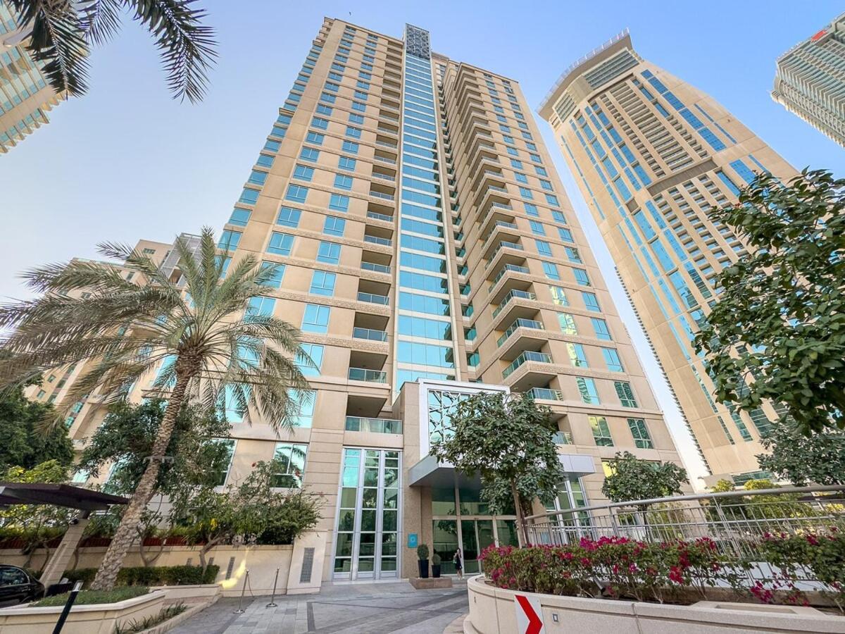 Apartment First Class 3br Luxurious Marina Escape Dubai