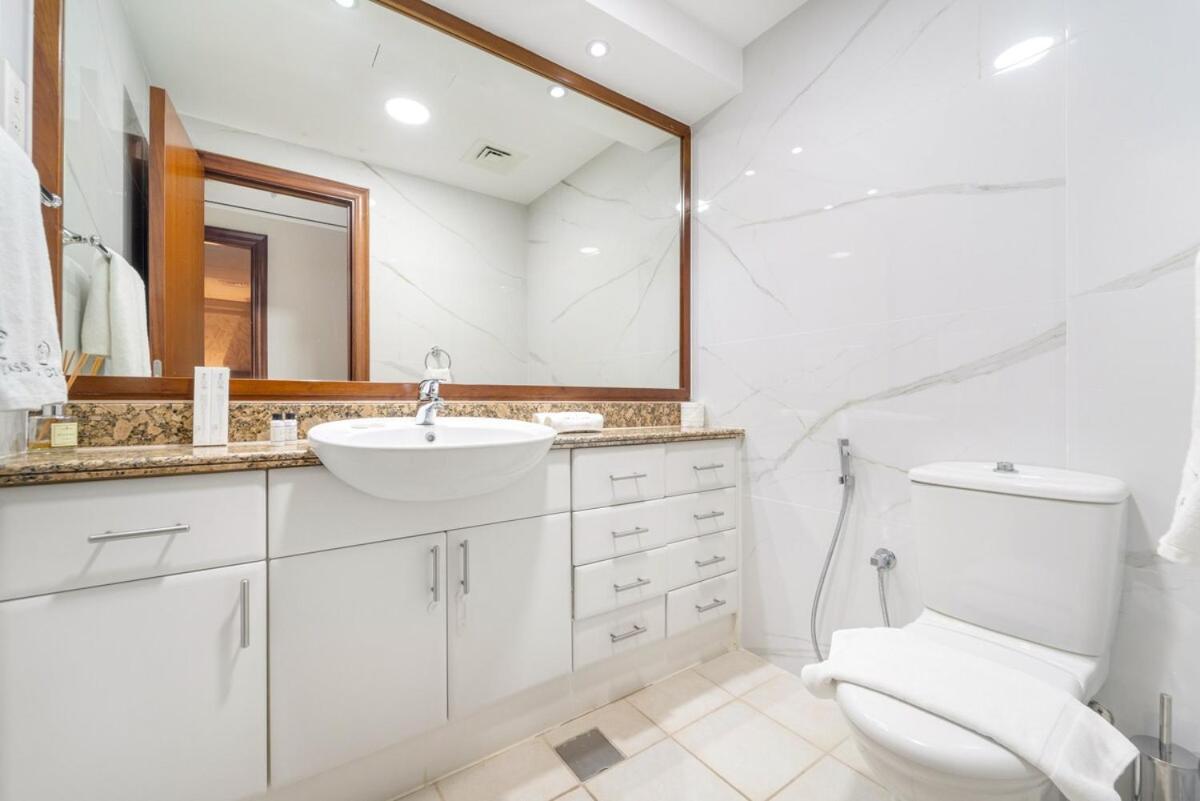 First Class 3br Luxurious Marina Escape Apartment *