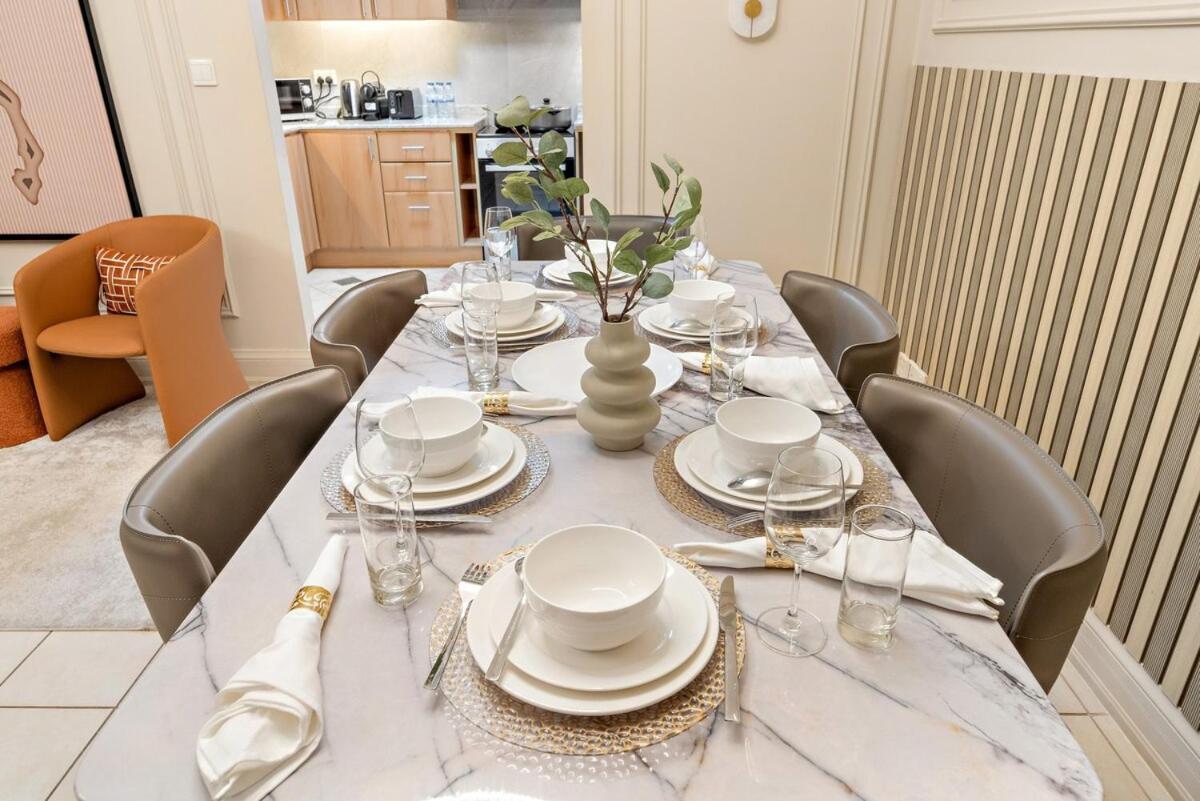 Apartment First Class 3br Luxurious Marina Escape