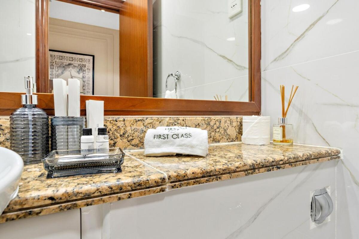 First Class 3br Luxurious Marina Escape *