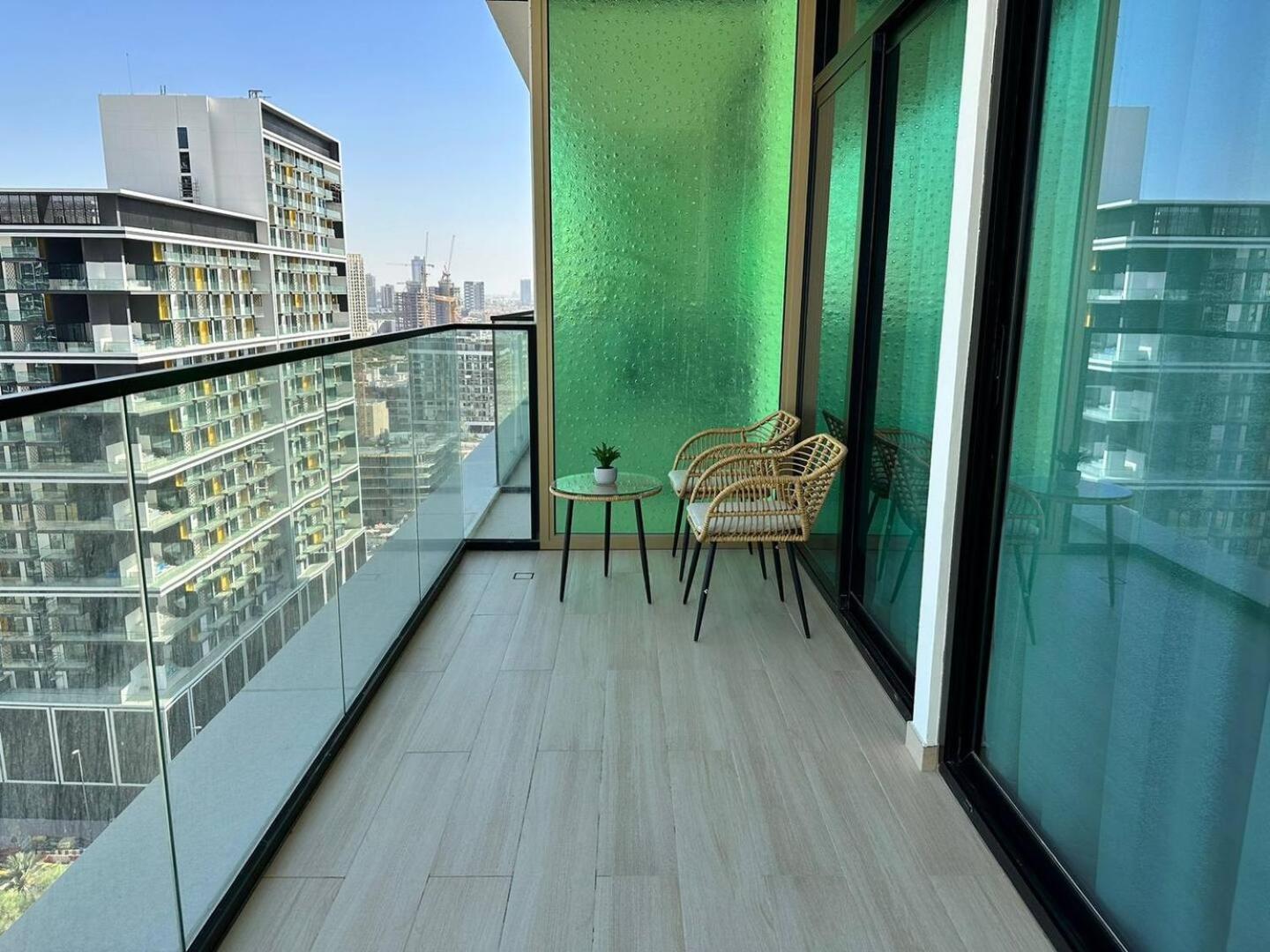 Modern And Spacious 1 Bedroom In Jvc Apartment Dubai