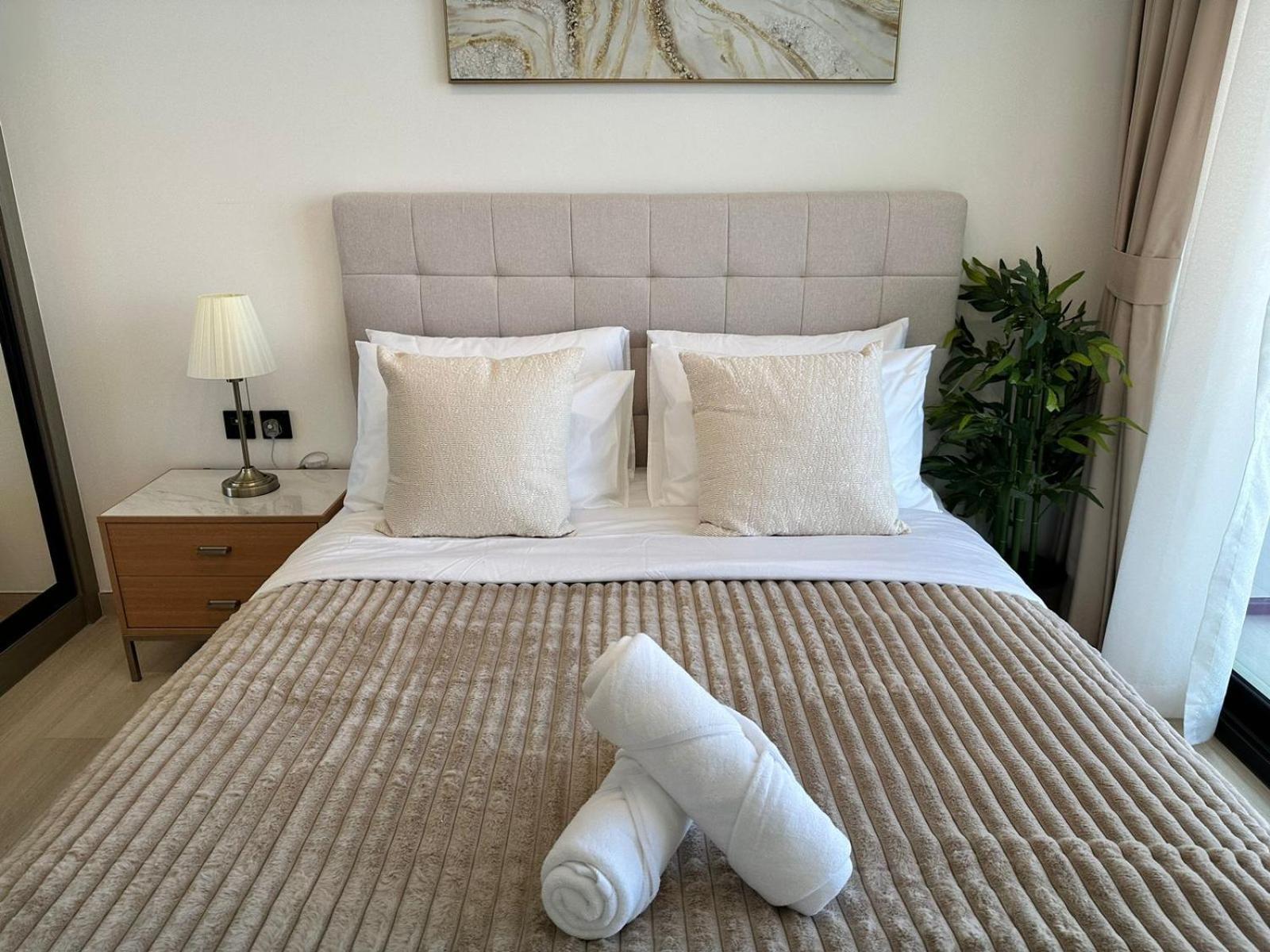 Modern And Spacious 1 Bedroom In Jvc *
