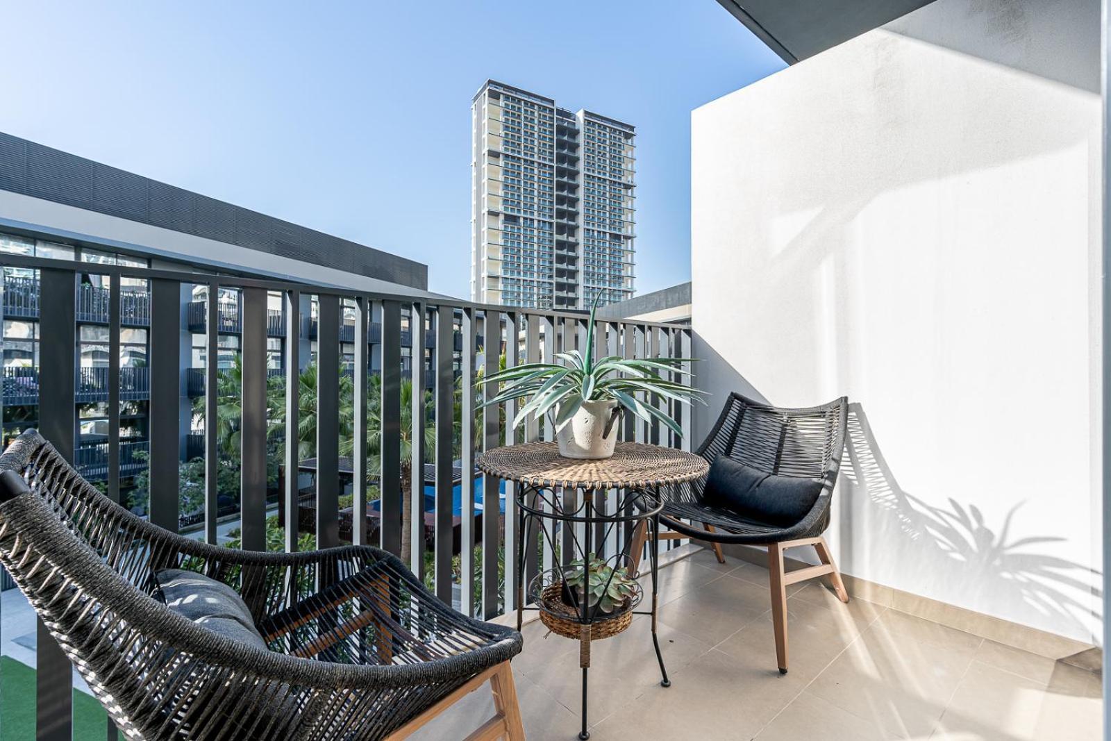 Apartment Stylish 1br With Gym, Pool & Private Parking *