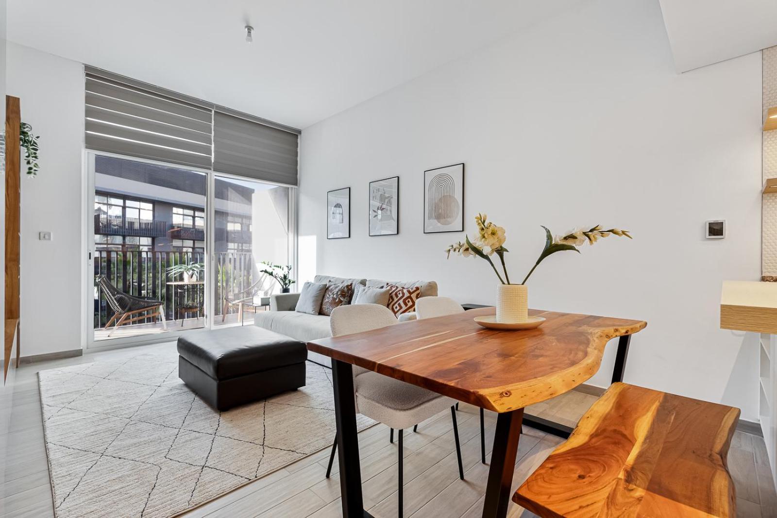 Apartment Stylish 1br With Gym, Pool & Private Parking *