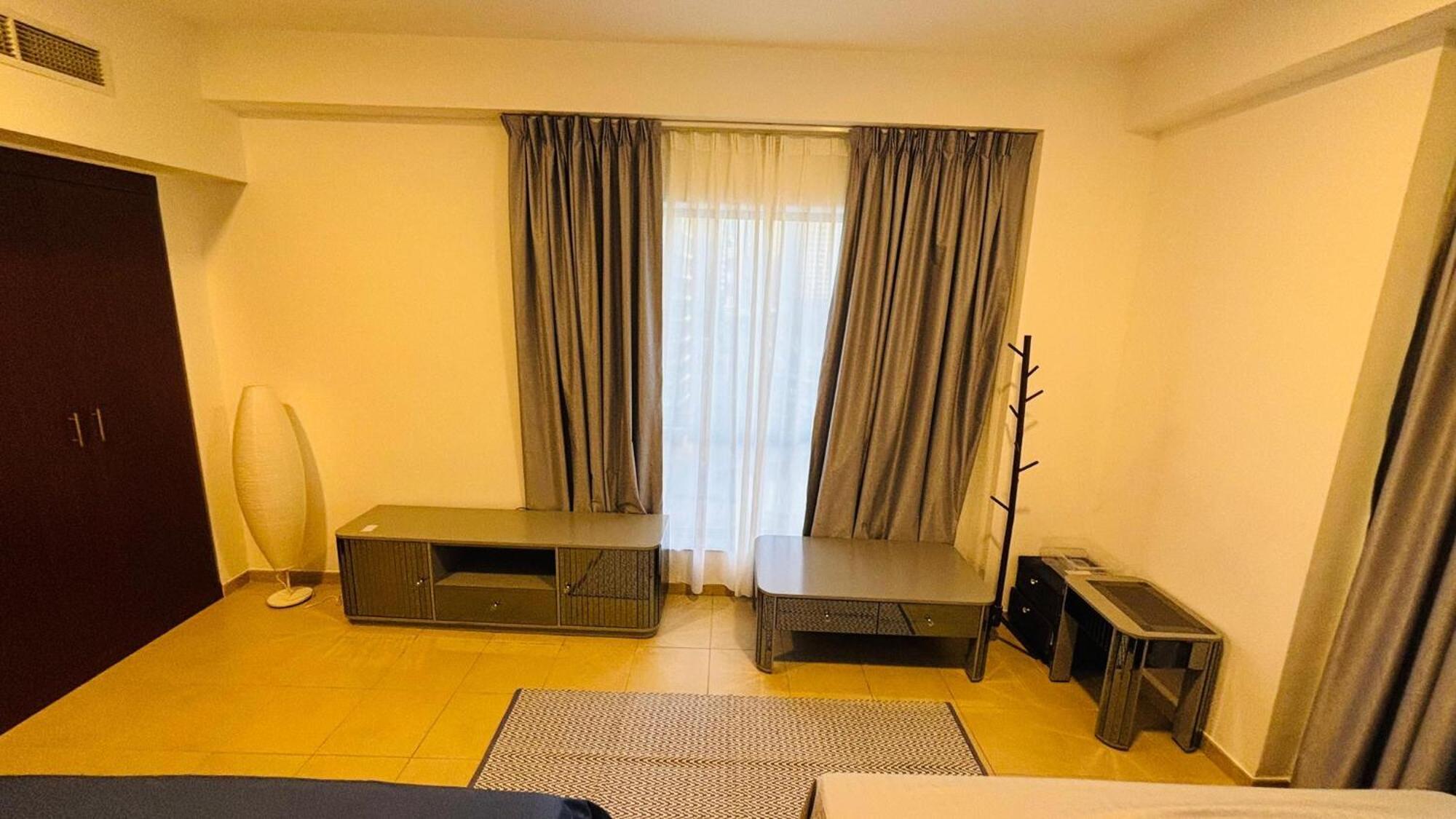 Ahlan Marina Jbr Homestay