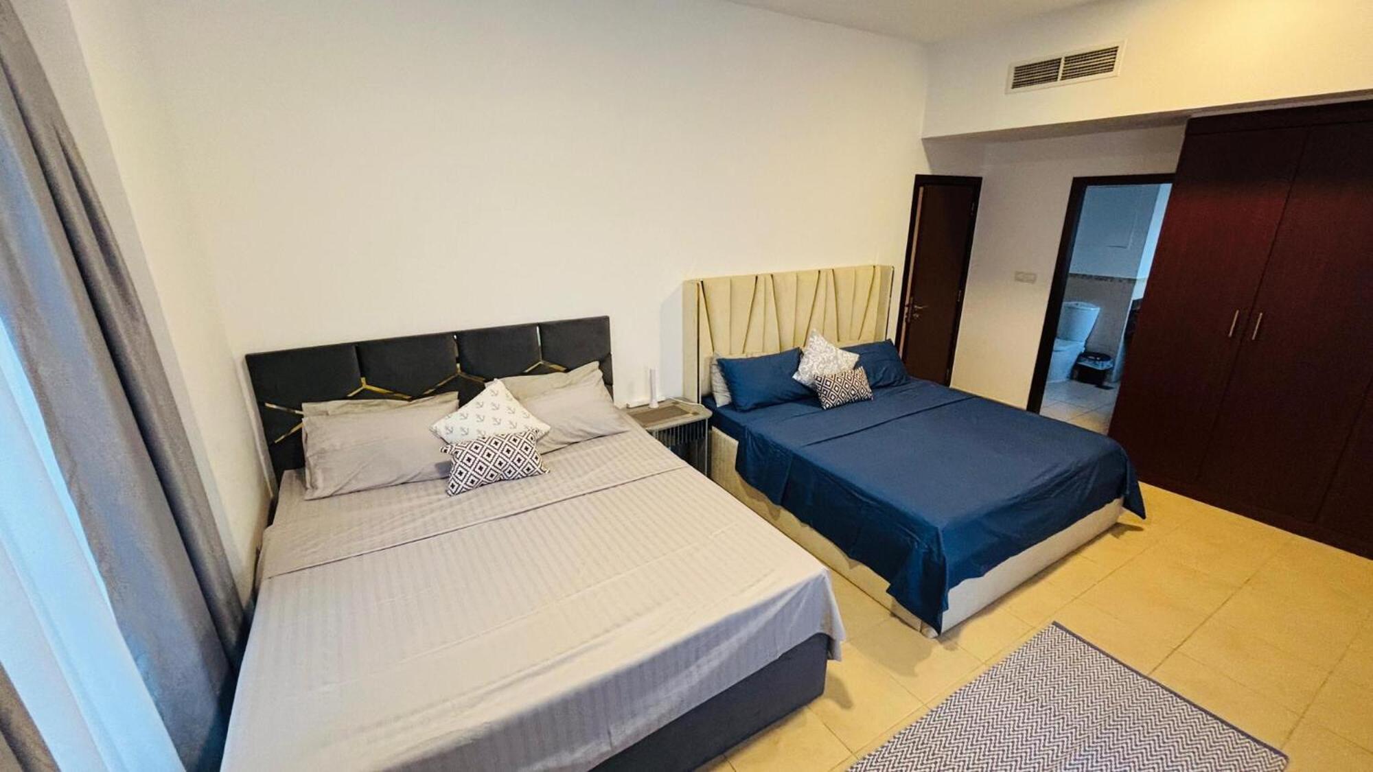 Ahlan Marina Jbr Homestay *