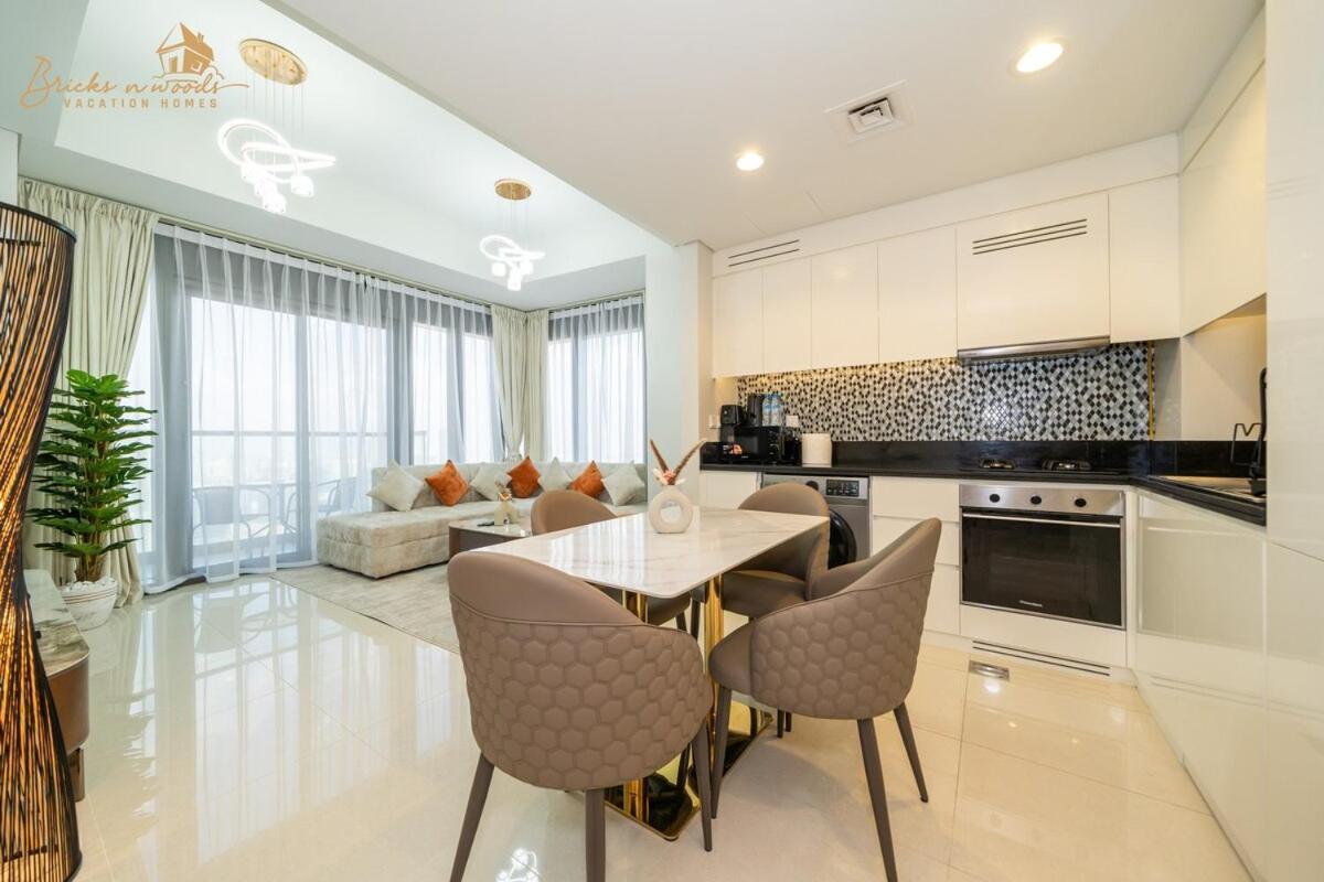 Luxury Sea View High Floor 3bhk