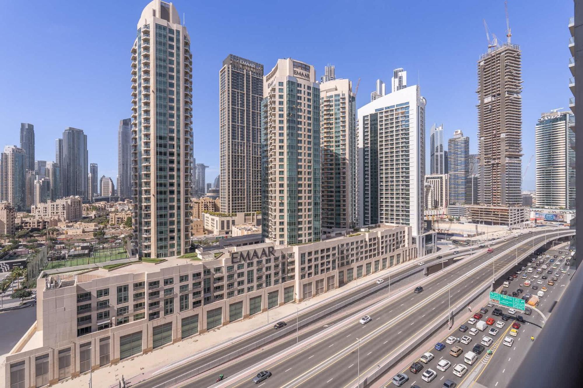 3 Bedroom In Sterling West With Full Burj Khalifa Views Apartment