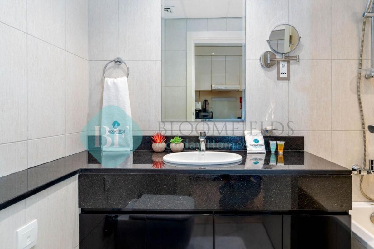 Bloomfields Stylish Stu In Damac Ghalia Apartment *