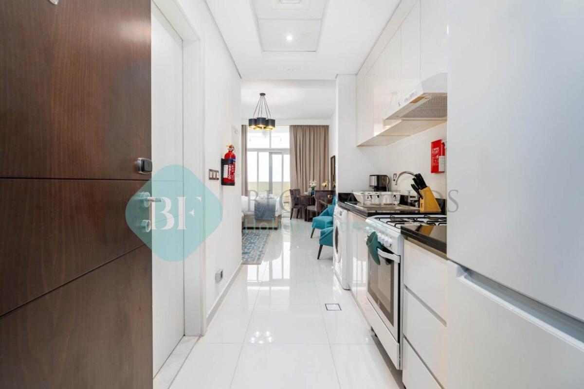 Bloomfields Stylish Stu In Damac Ghalia *
