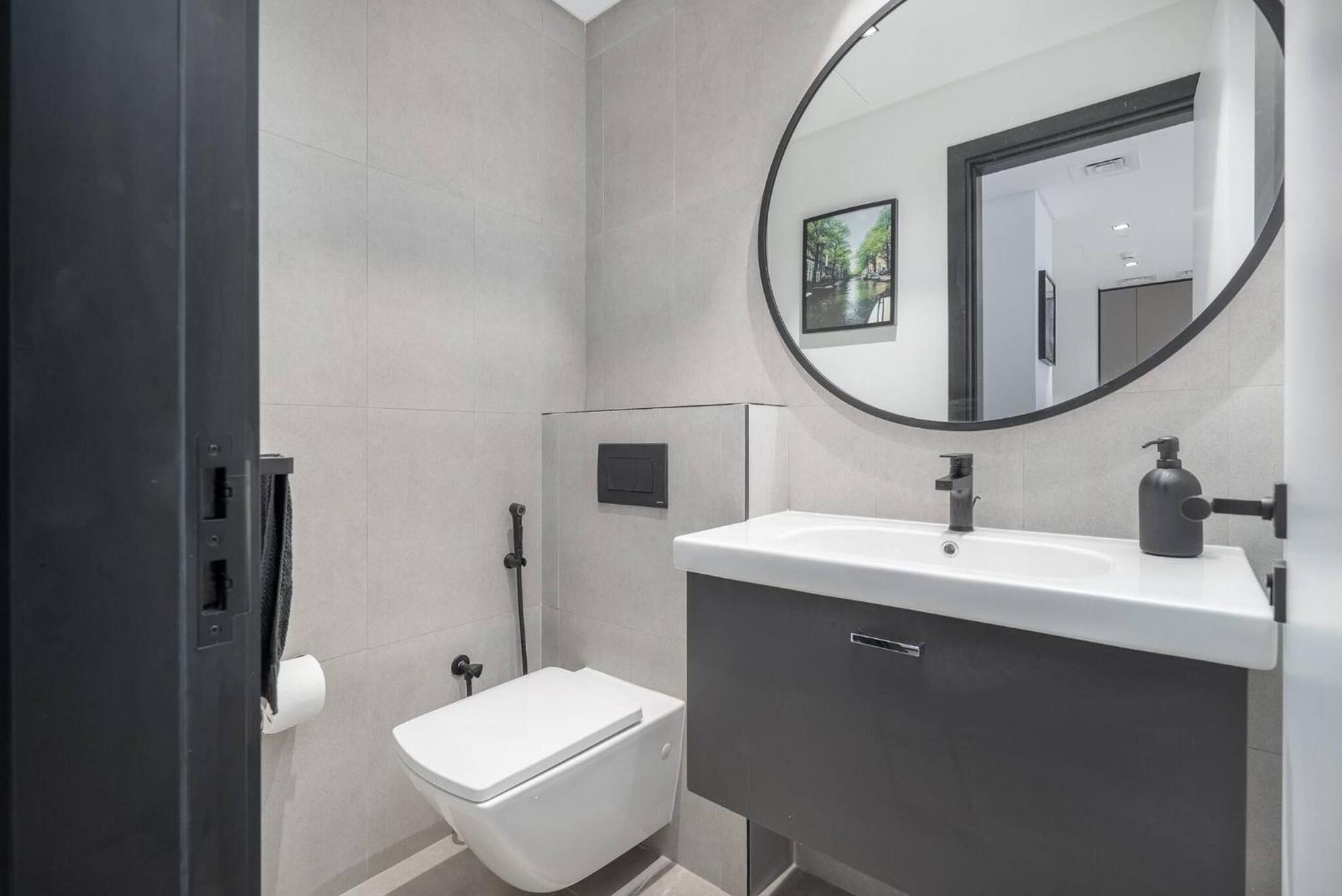 Apartment Spacious 1bedroom, Burj Views, Infinity Pool Jacuzzi Dubai
