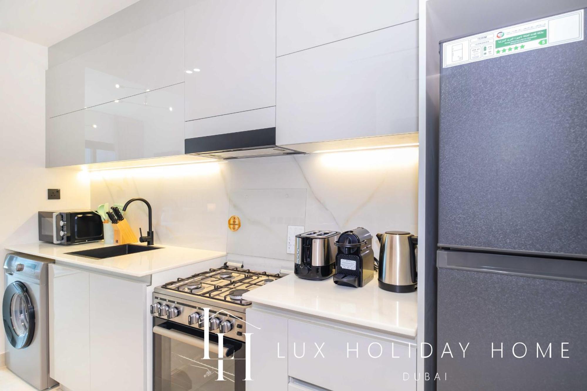 Lux The Modern Binghatti Canal Dubai