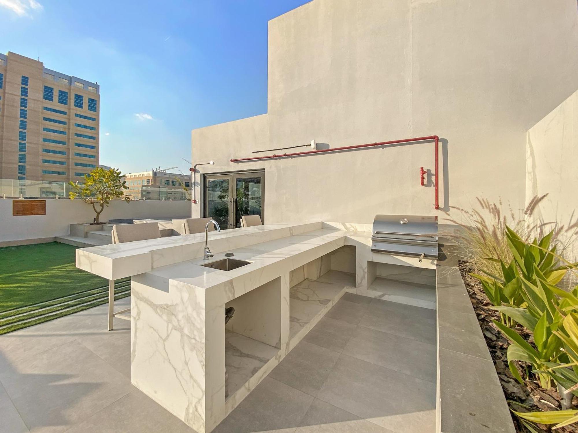 Spacious In Jvc With Balcony & Direct Pool Access Apartment Dubai