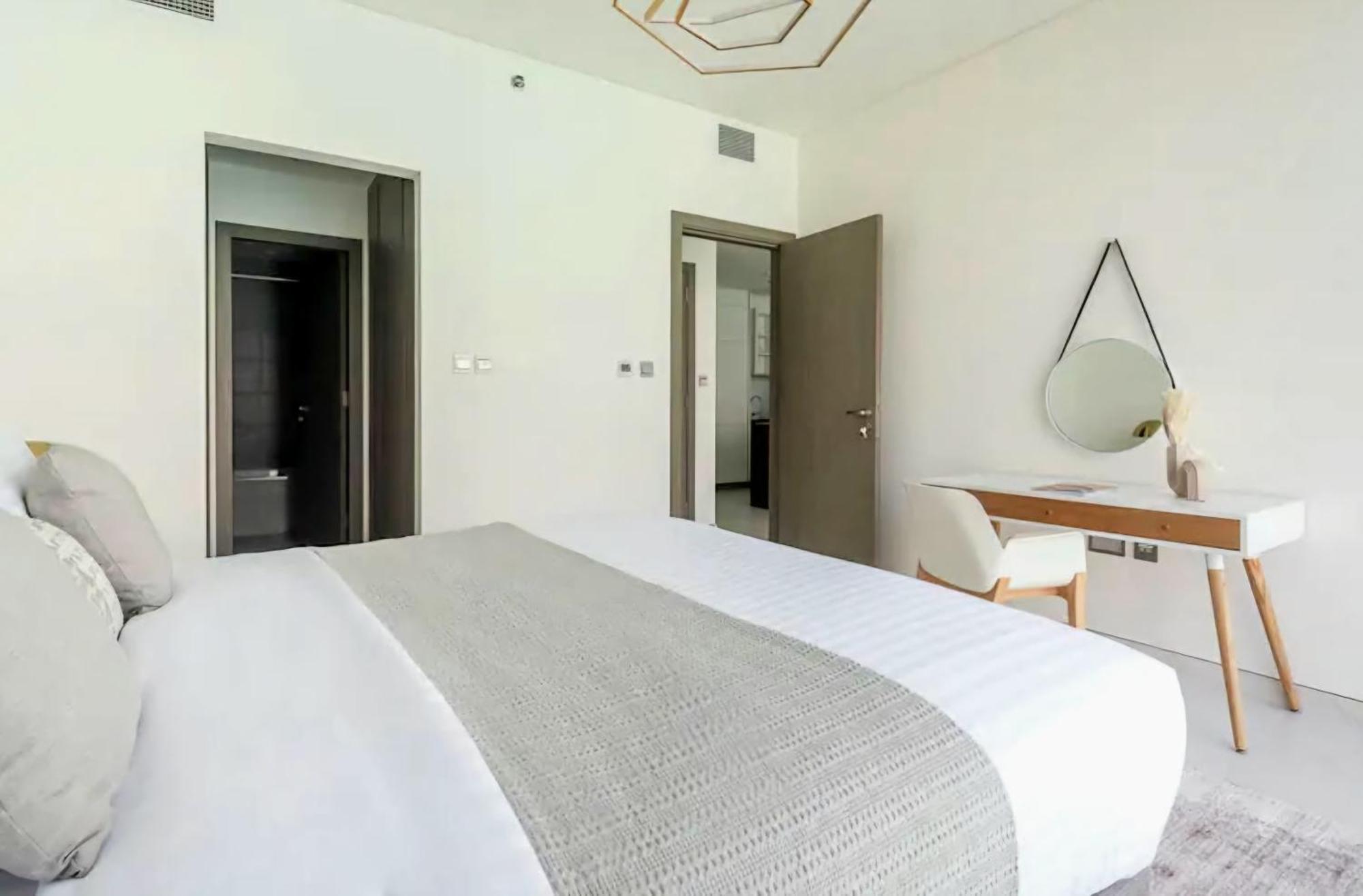 Apartment Luxury Waterfront 1br - Lagoon Escape *