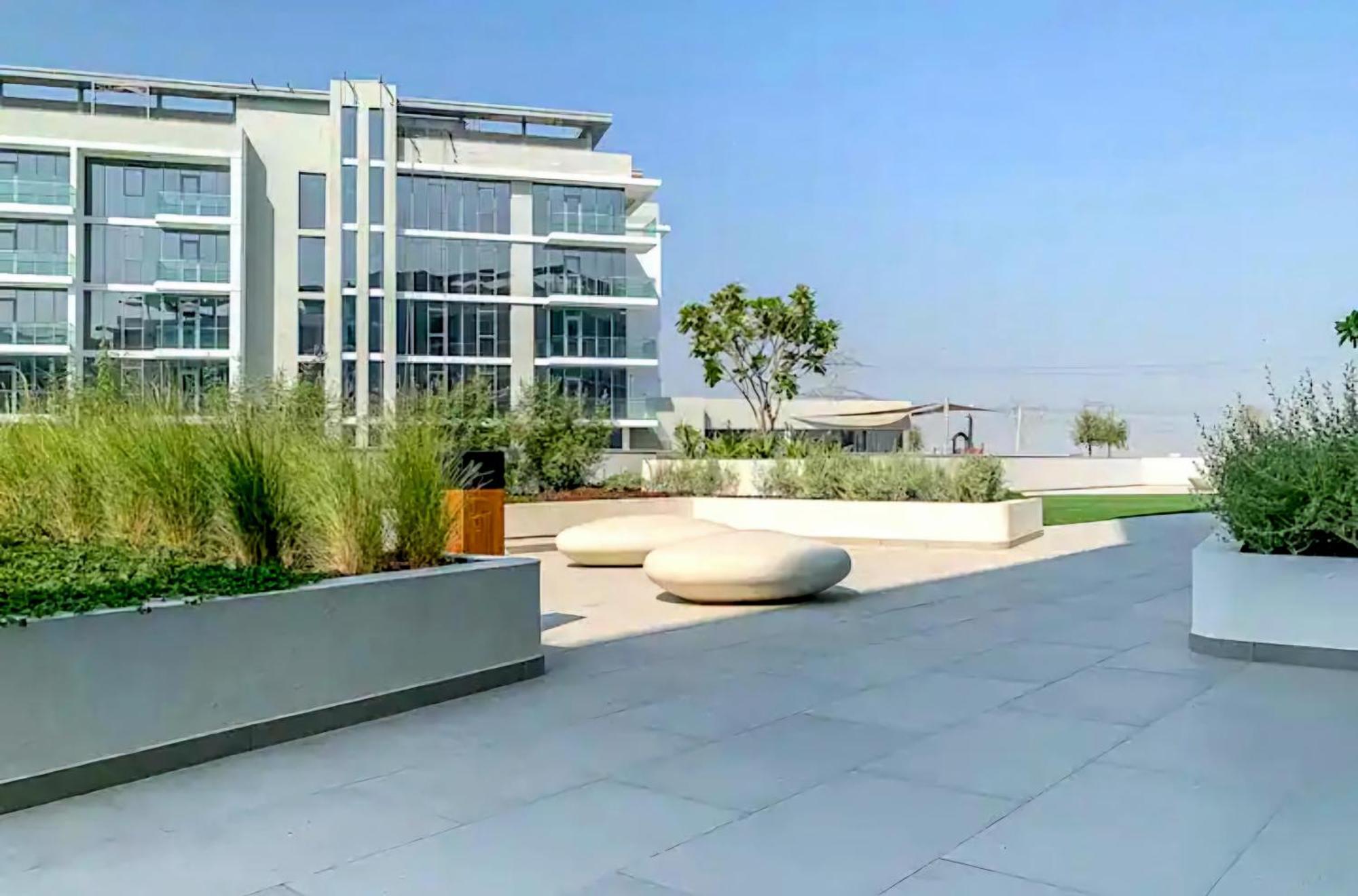 Luxury Waterfront 1br - Lagoon Escape Dubai