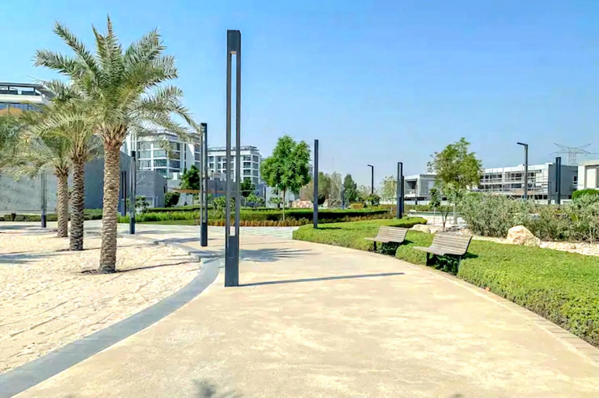 Luxury Waterfront 1br - Lagoon Escape *