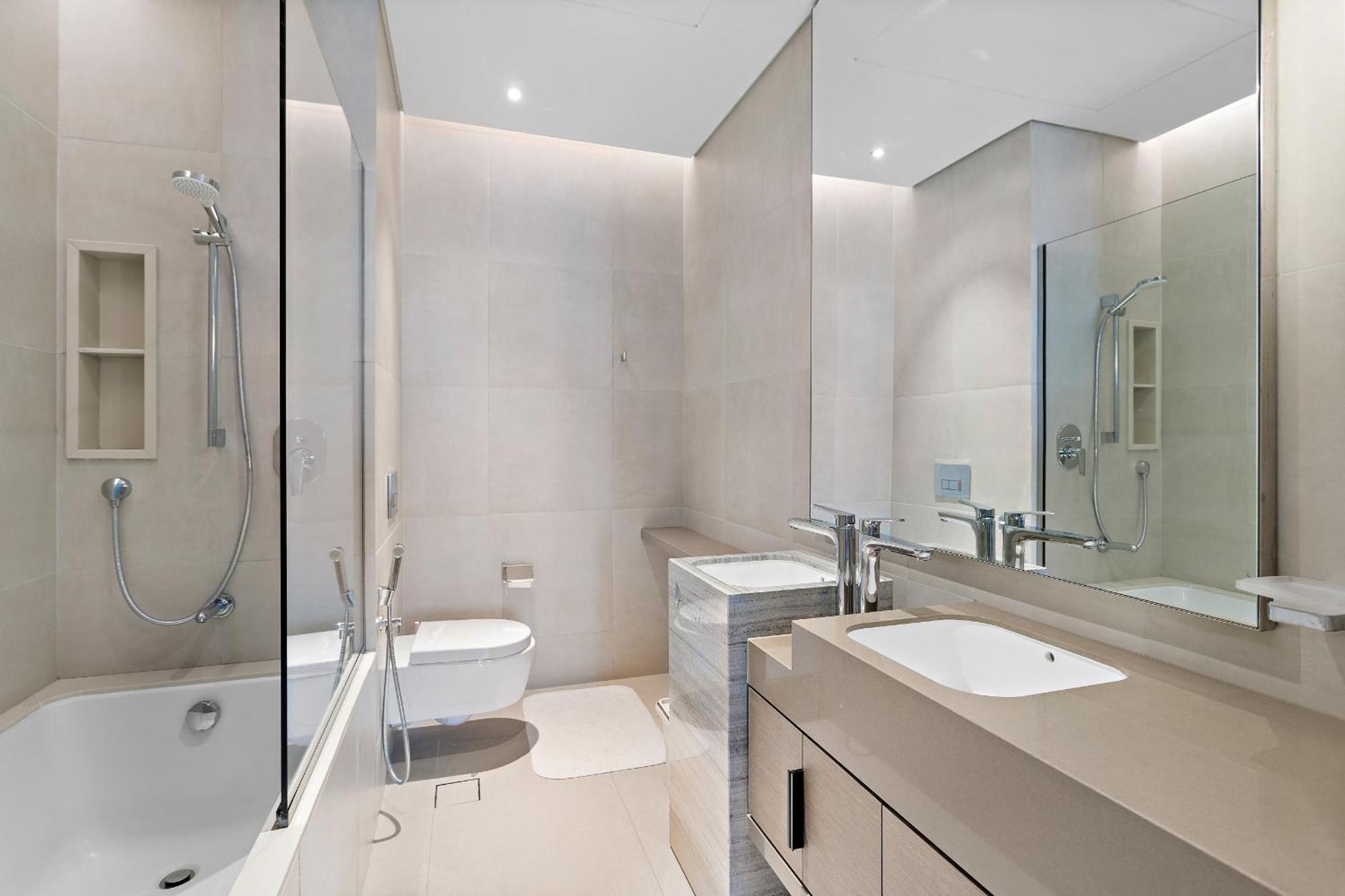 Vayk - Stunning And Modern 2 Bd In Address Jbr With Full Sea View Dubai