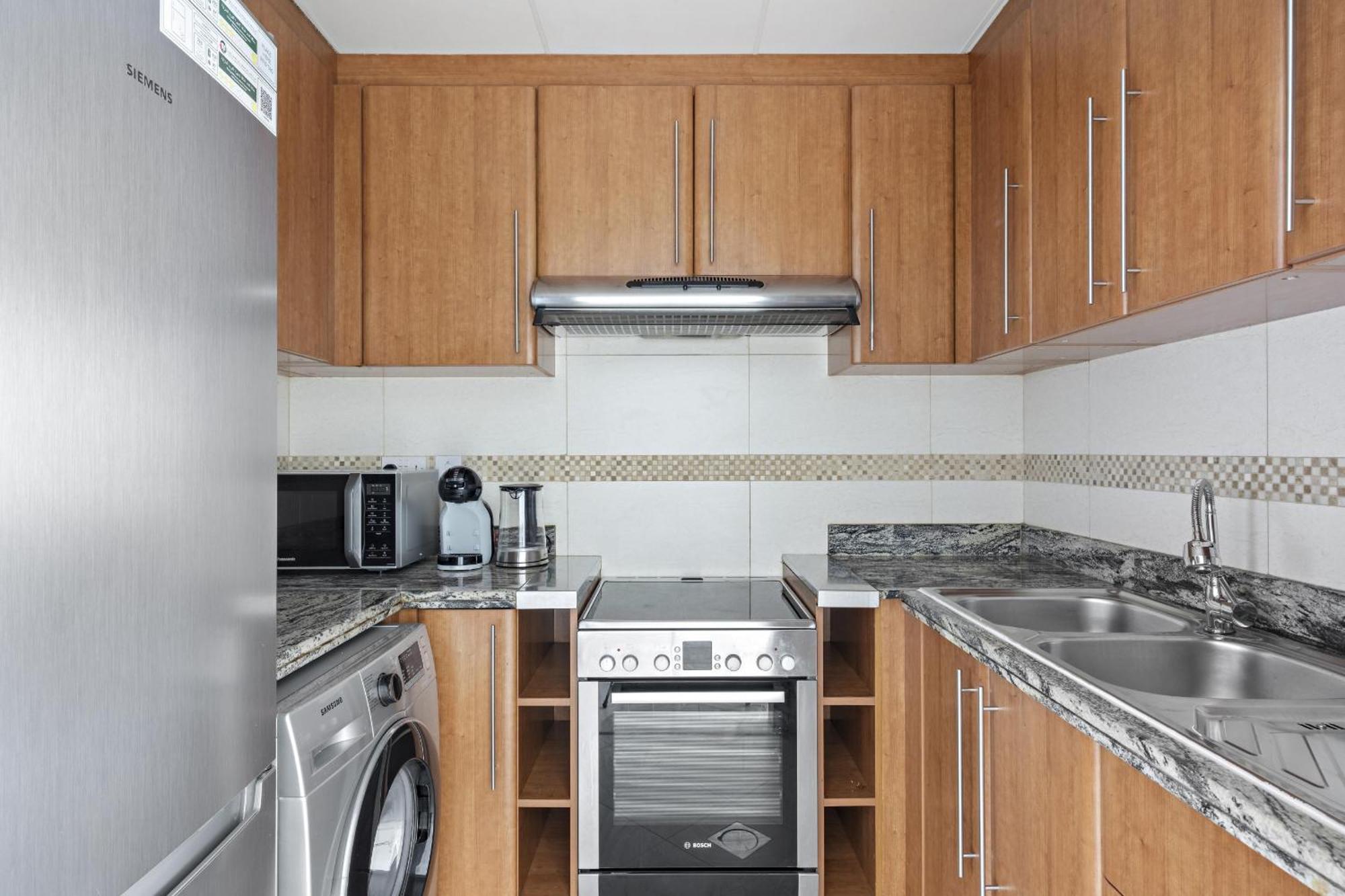 Vayk - Delightful 2 Bedroom In Jlt With Marina Views Apartment *