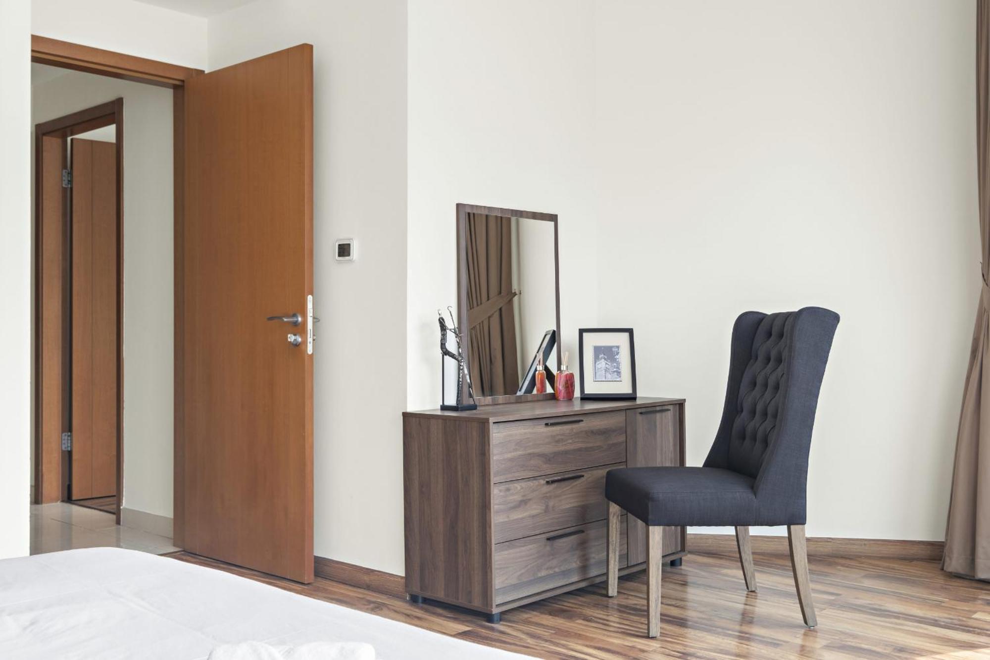 Vayk - Delightful 2 Bedroom In Jlt With Marina Views