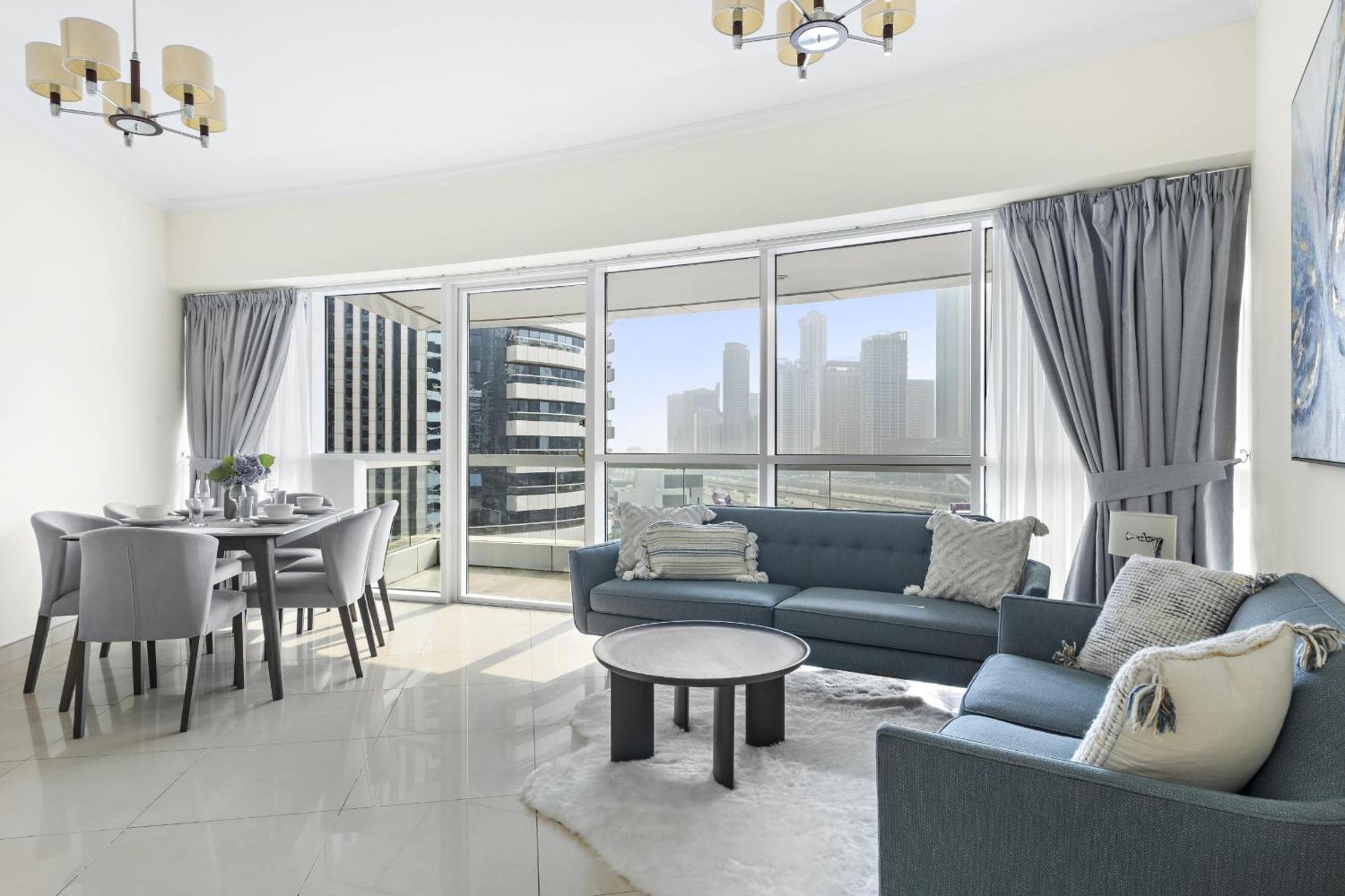 Vayk - Delightful 2 Bedroom In Jlt With Marina Views