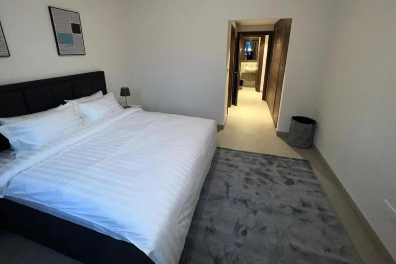 Spacious One-bedroom In Muhaisnah, Dubai