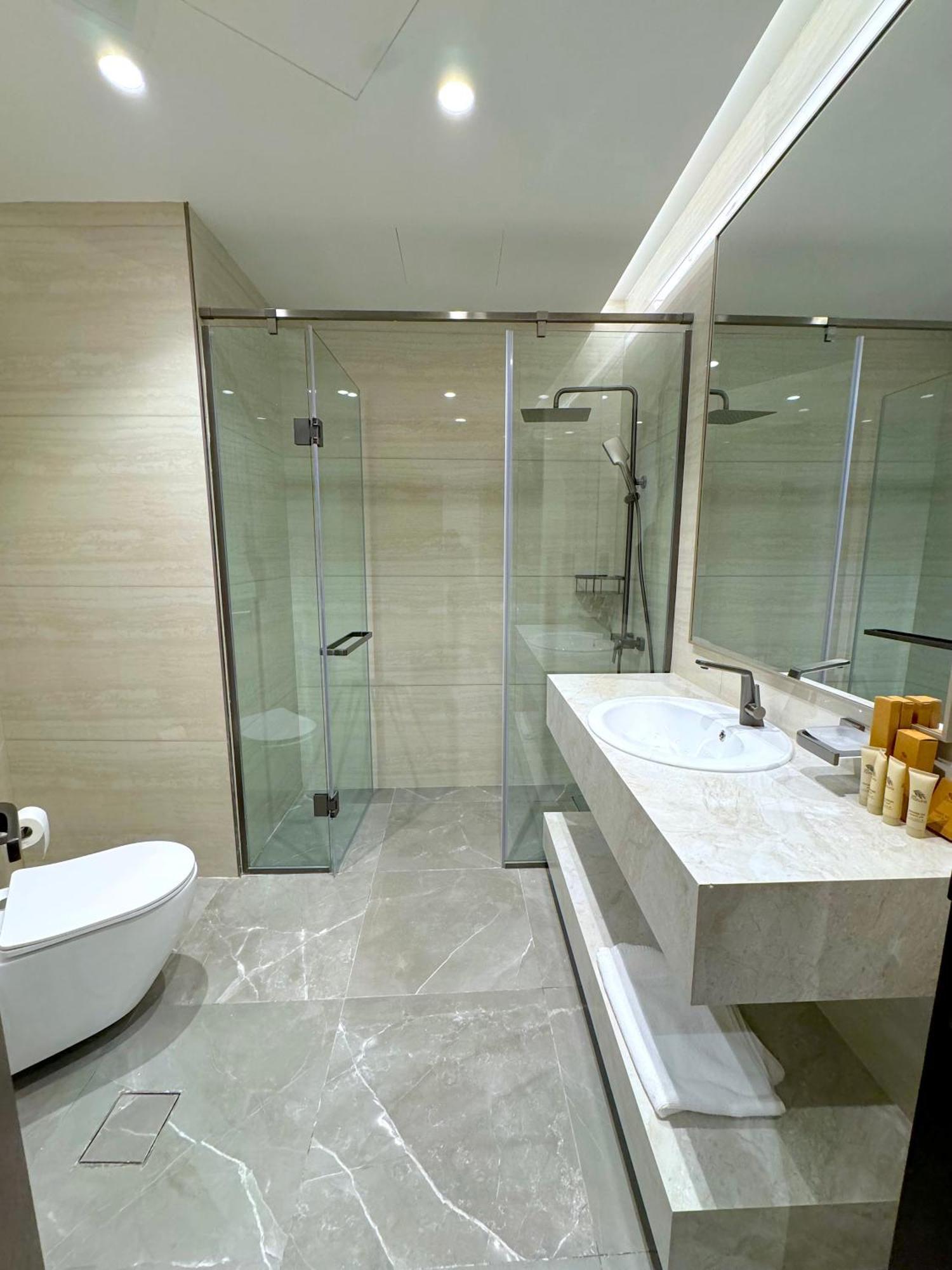 Burj Khalifa View Brand New Luxury Business Bay Apartment