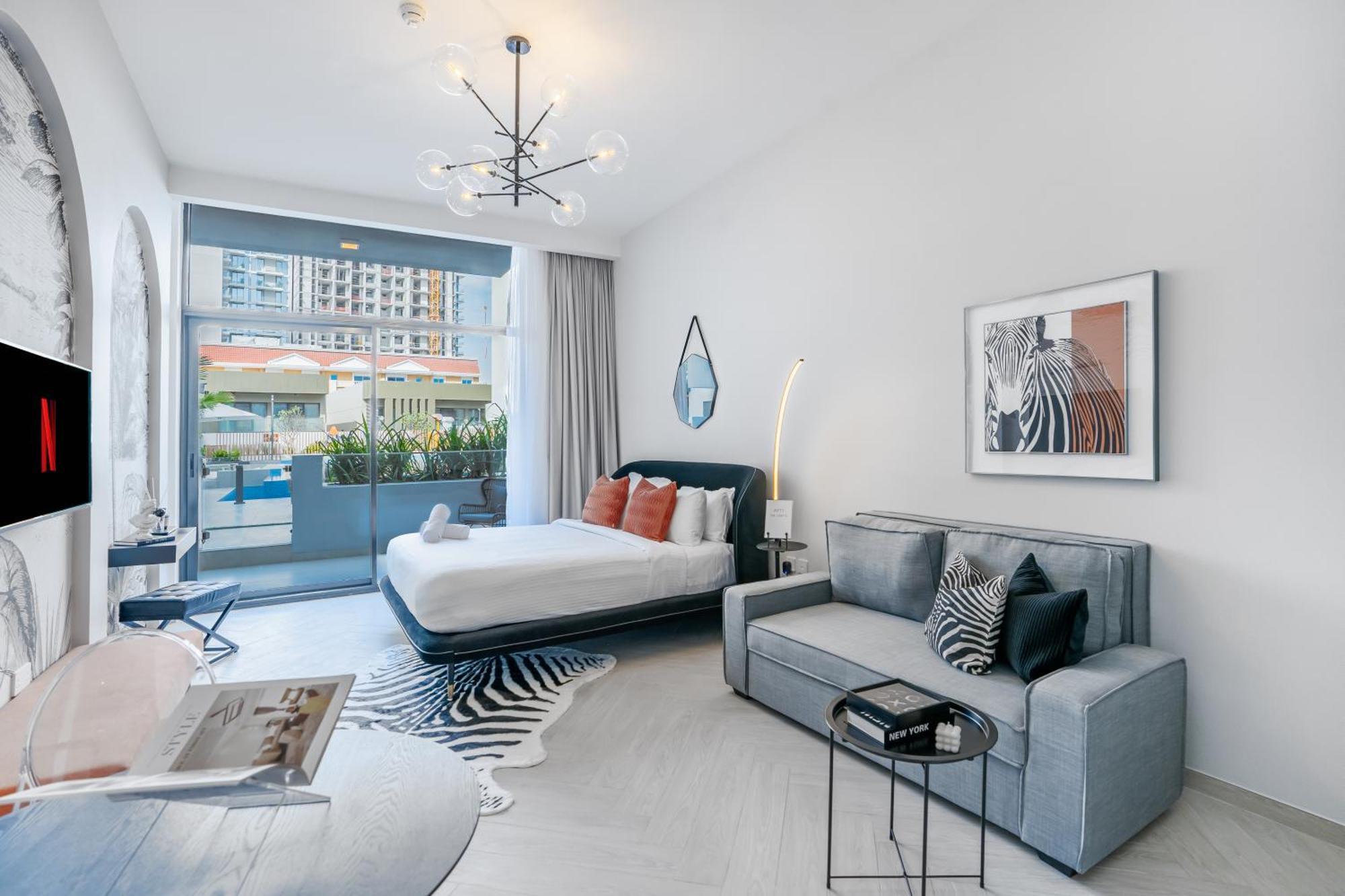 Stylish Retreat Modern In Jvc * Dubai