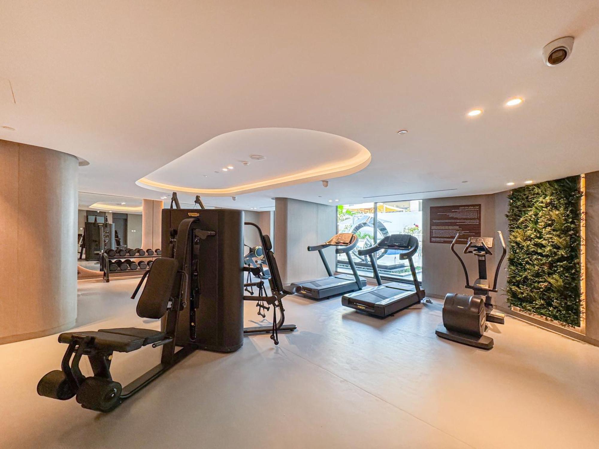 Stylish Retreat Modern In Jvc *
