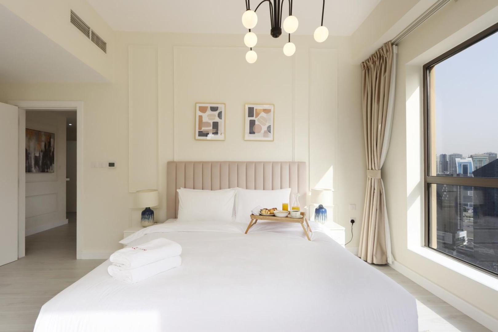Livbnb - Upgraded 1bhk With Stunning Marina Views *