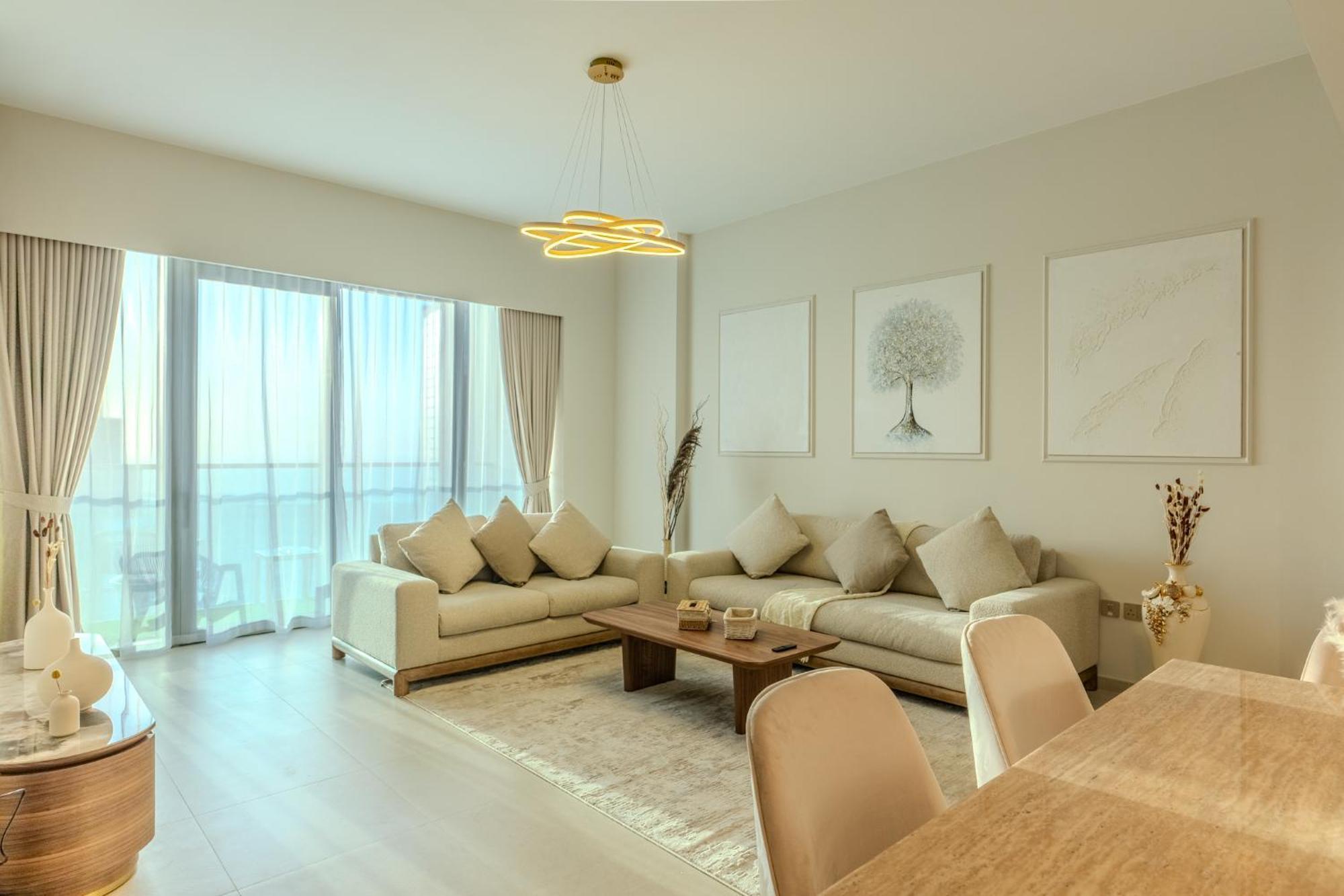 60th High Floor - Full World Islands, Downtown And Ocean View - High Quality Design And Furniture - 2 Bedroom