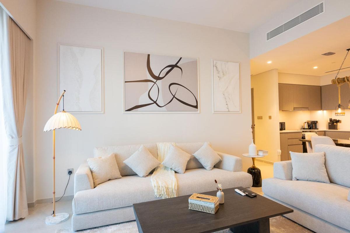 63rd High Floor - Full Private Burj Khalifa And Fountain View - 2 Bedroom Apartment Dubai