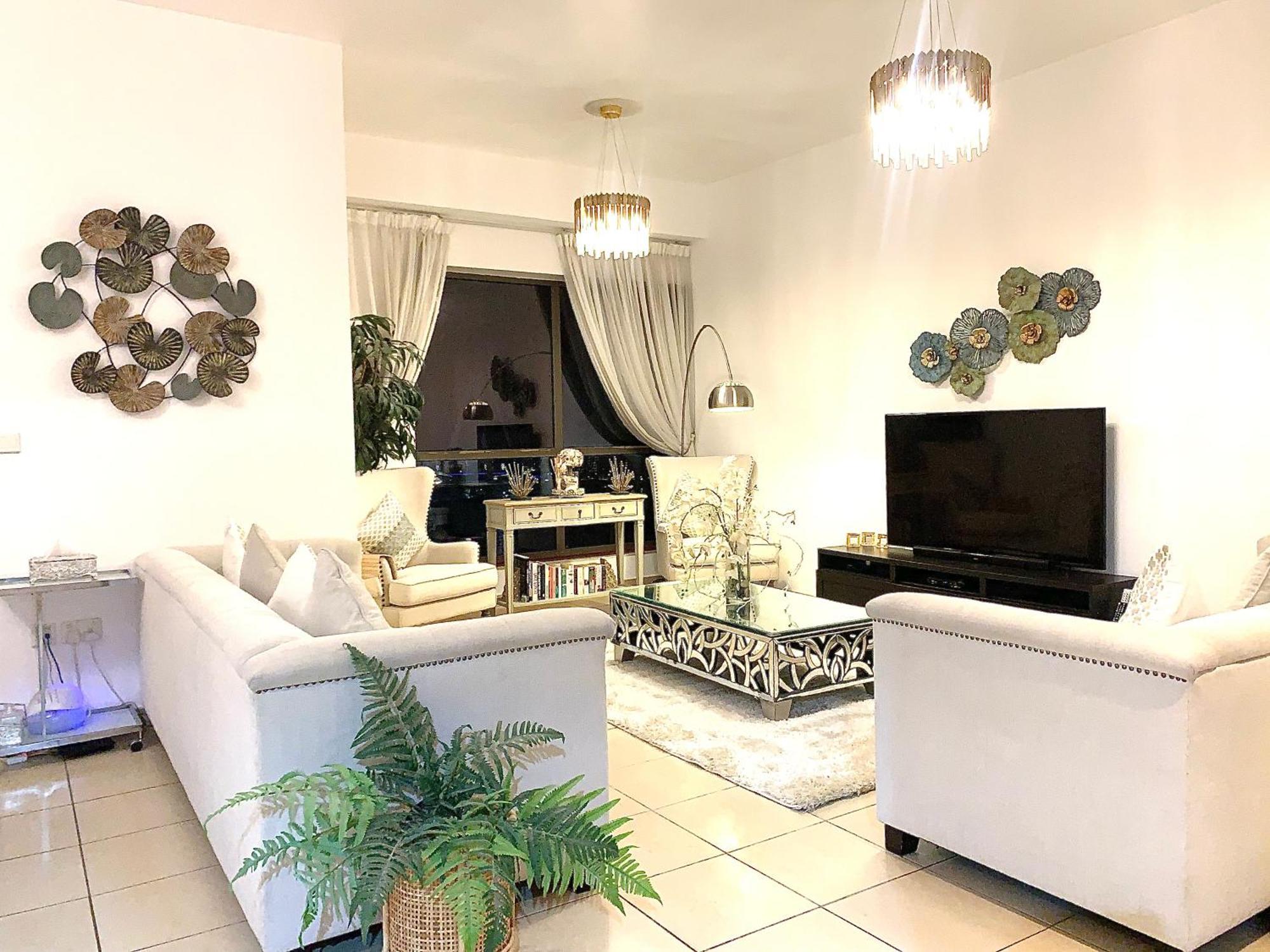 Beautiful Full Seaview Room In Jbr Homestay