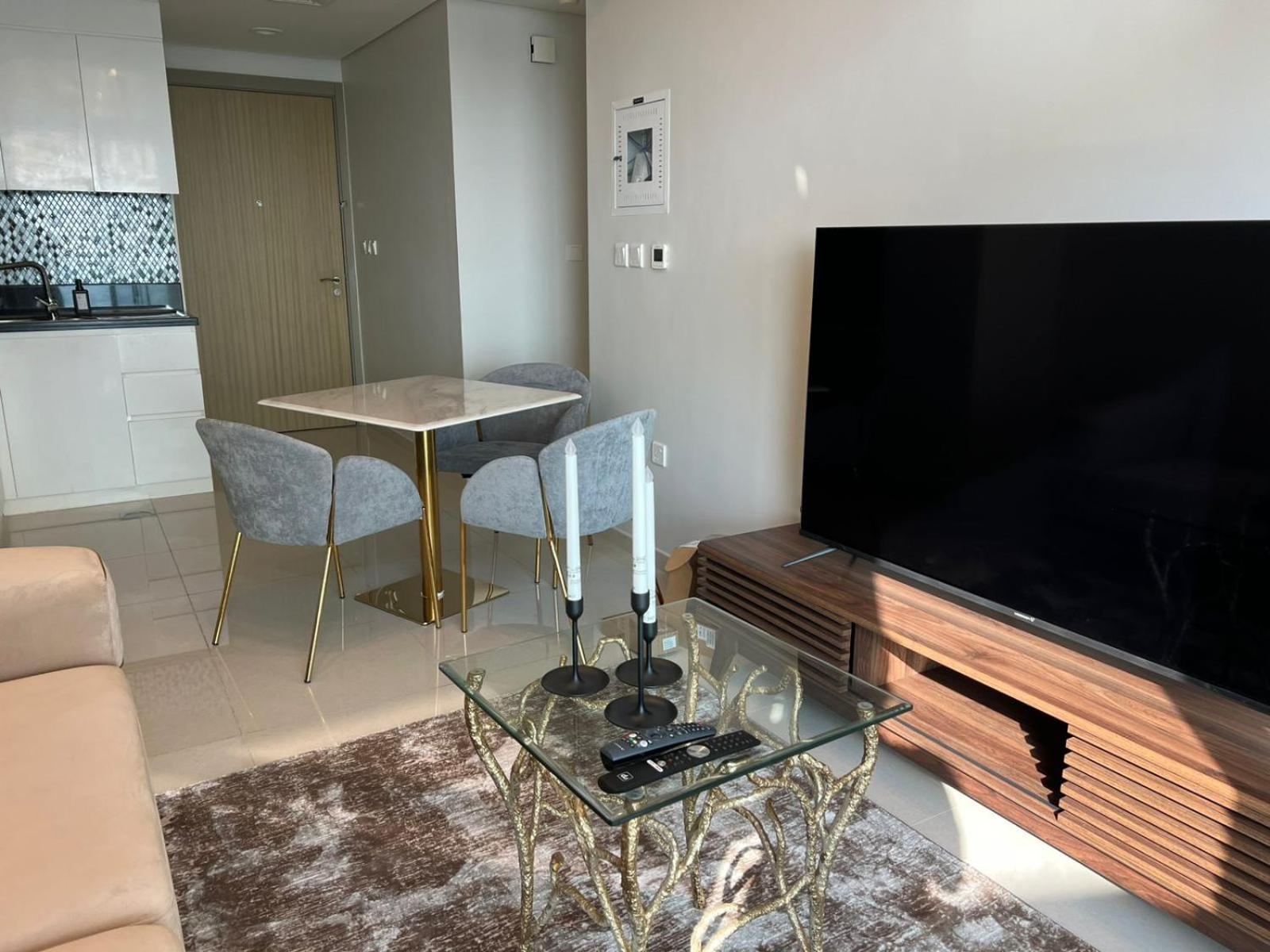 Elegant 1br - Aykon - 2119 Dubai