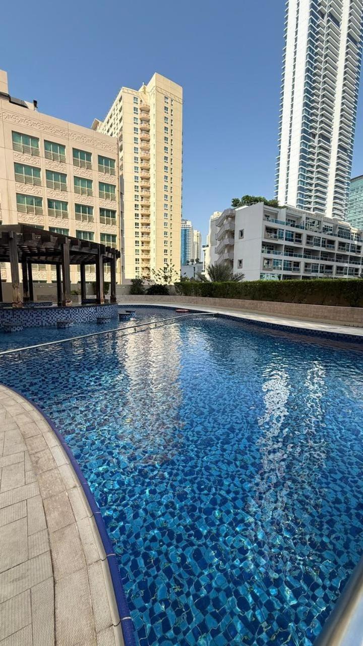Stylish 1br In Marina Near And Metro *
