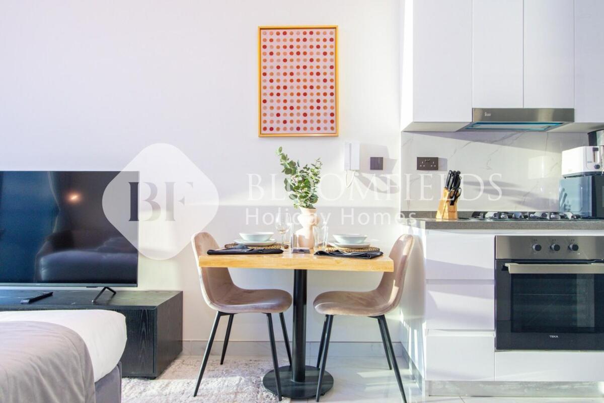 Apartment Bloomfields Charming Stu In Samana View *