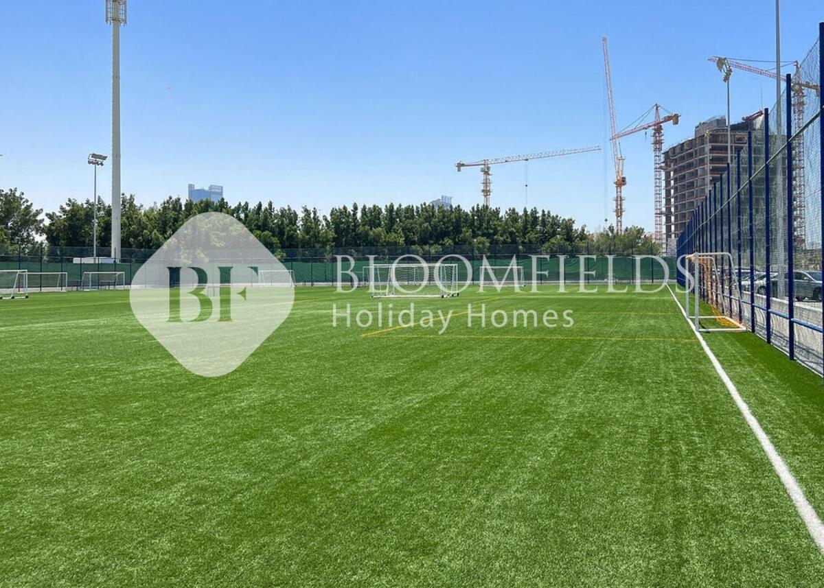 Bloomfields Charming Stu In Samana View * Dubai
