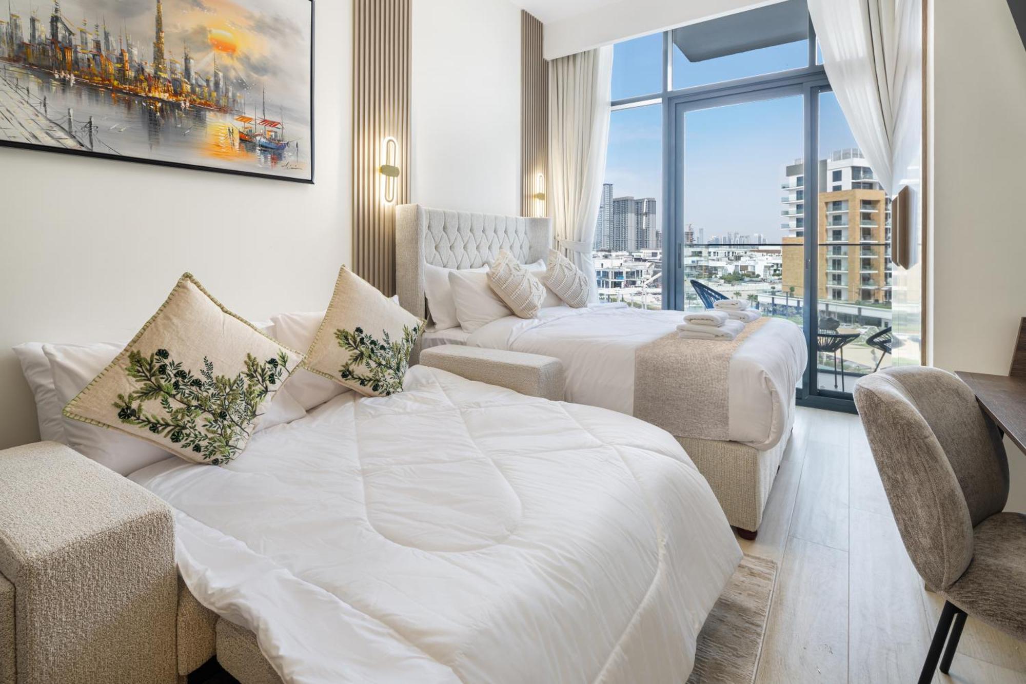 Apartment Brand-new Modern In Azizi Riviera One *