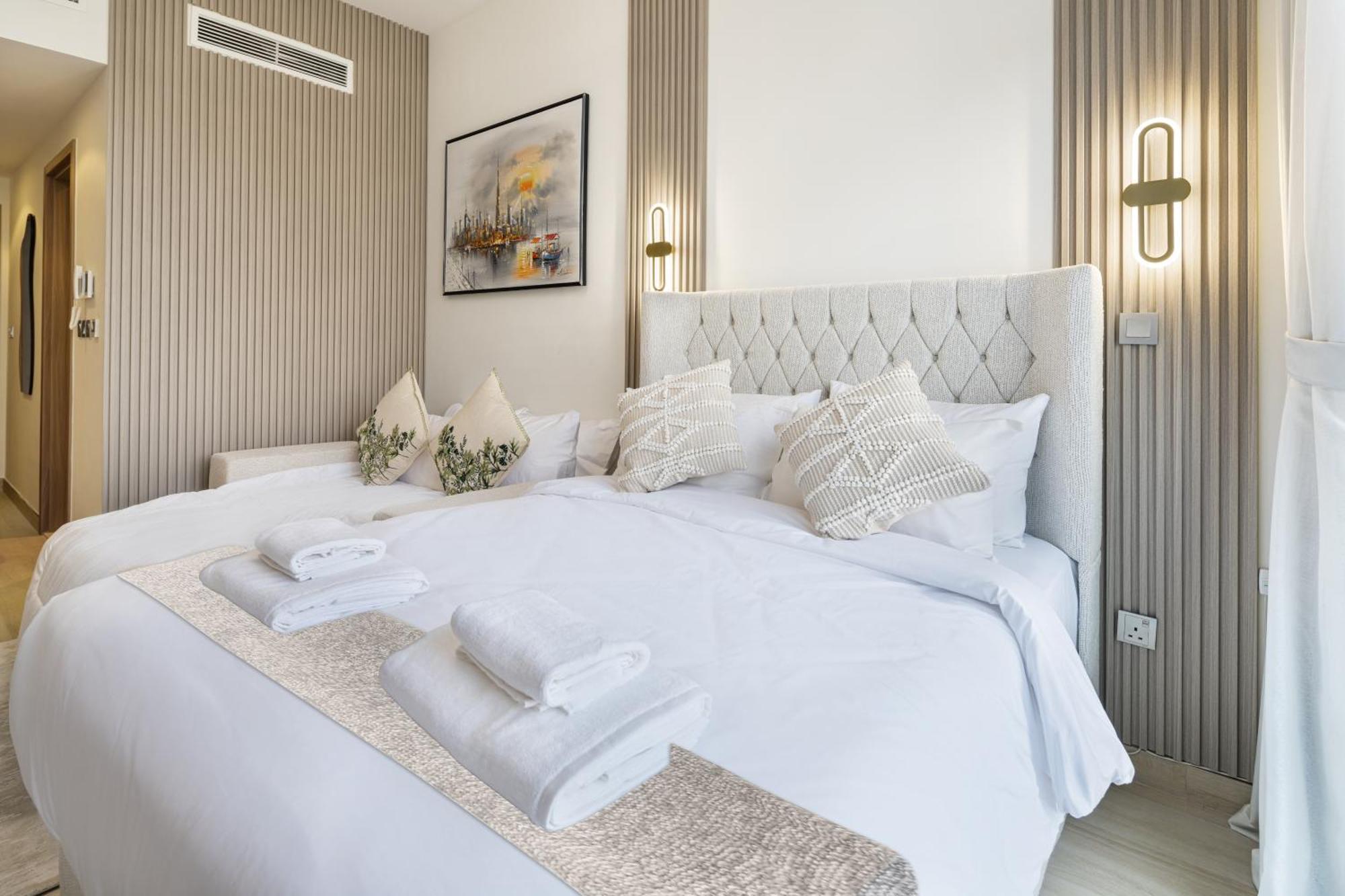 Brand-new Modern In Azizi Riviera One Dubai