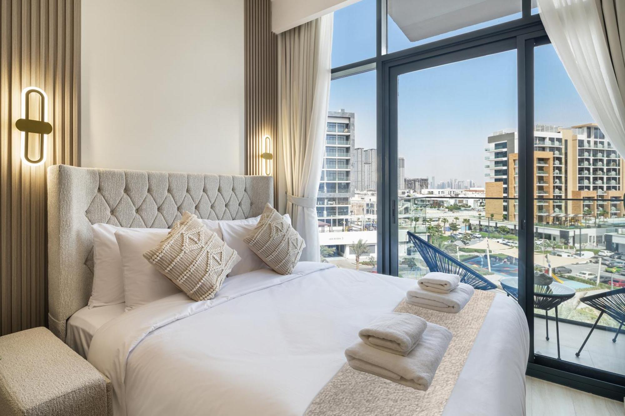 Brand-new Modern In Azizi Riviera One Apartment Dubai