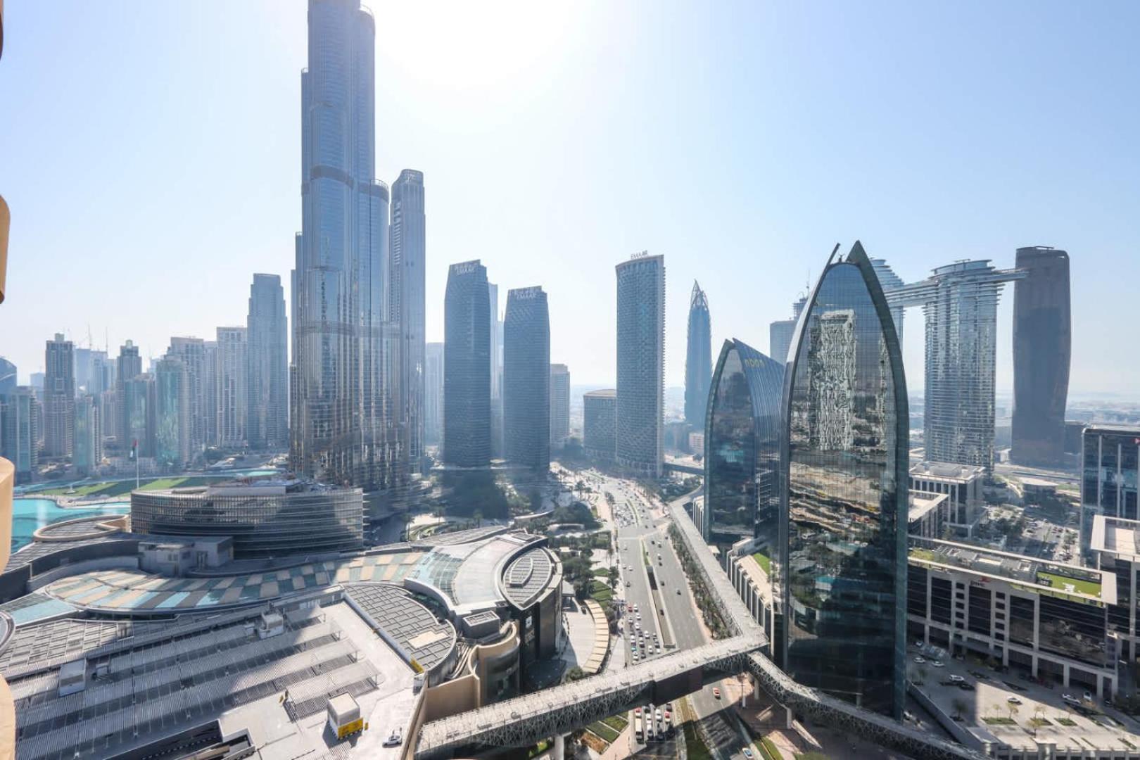 Livbnb-exquisite In Address Mall Apartment Dubai