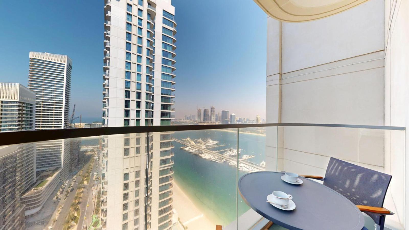 Marina Vista - Airy One Bedroom In Marina Dubai