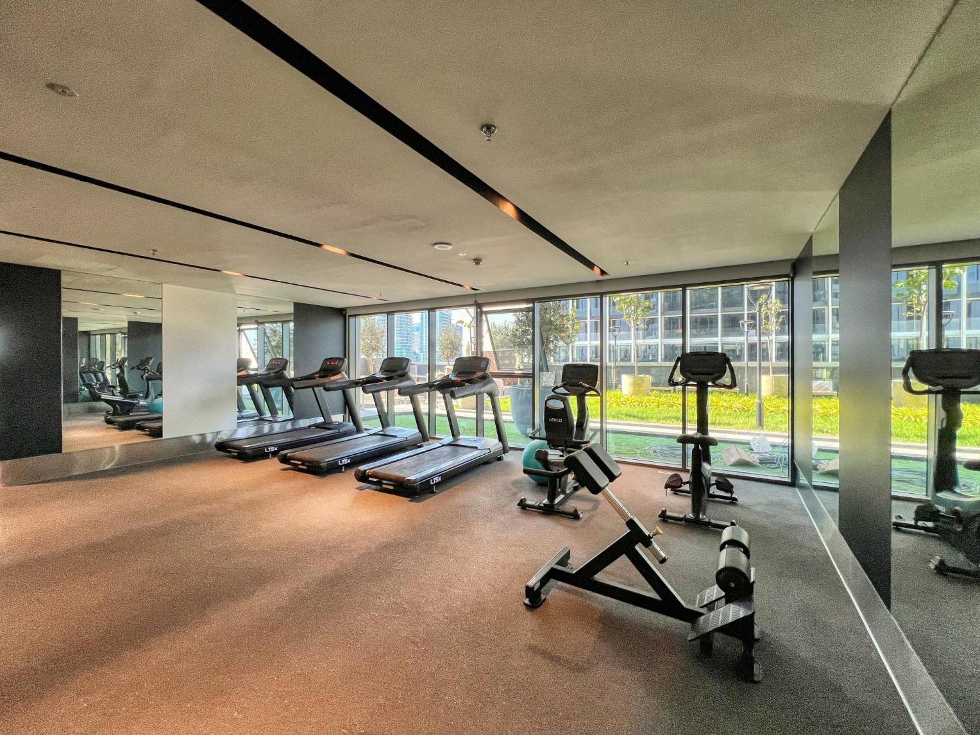 3bdr Business Bay Bliss High Floor Private Balcony Dubai