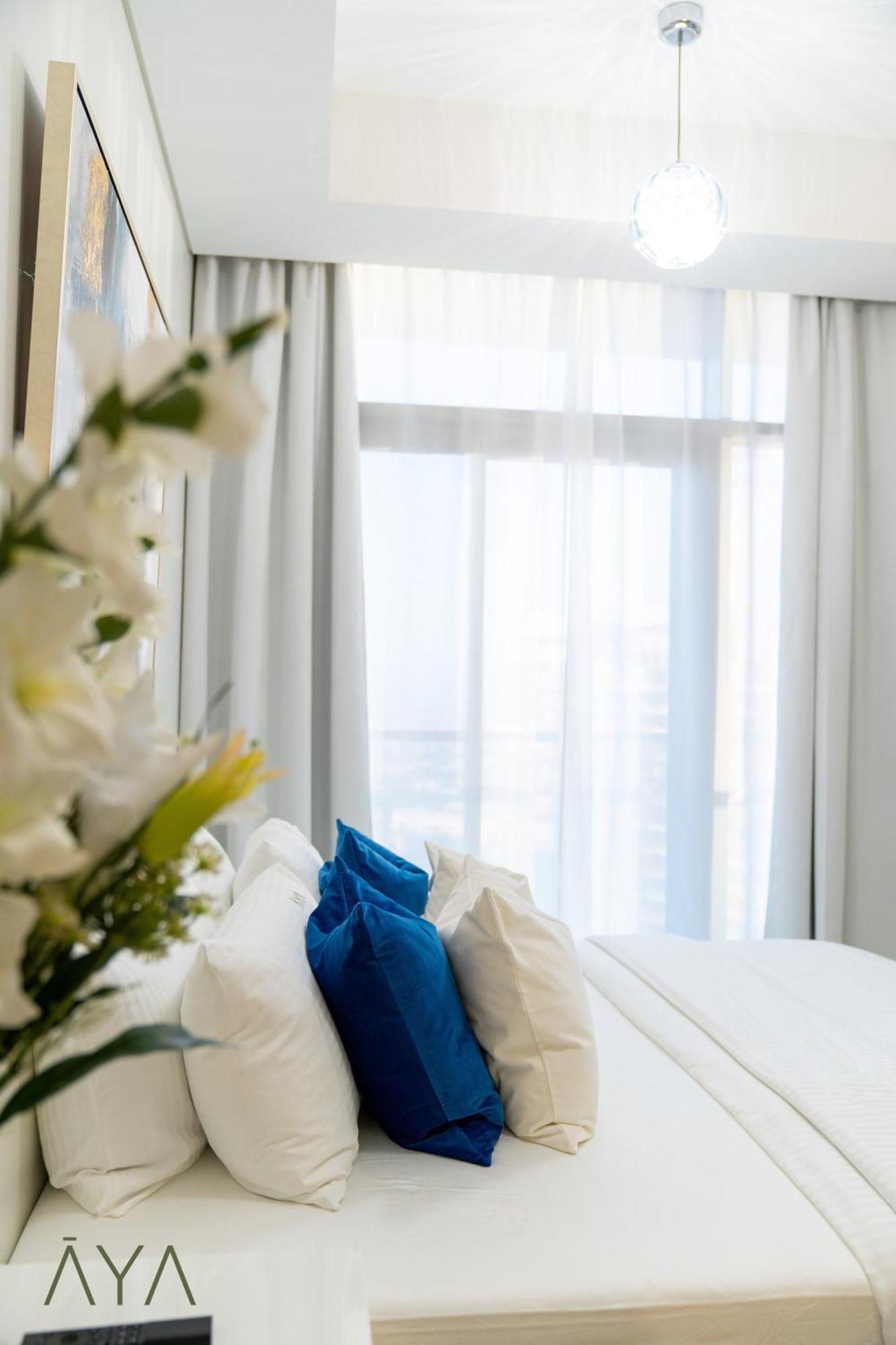 Elegant 2br - 10 Min To Mall & Burj Khalifa At Aykon By Aya Boutique *