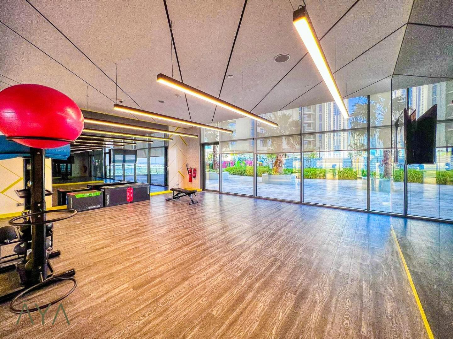 Elegant 2br - 10 Min To Mall & Burj Khalifa At Aykon By Aya Boutique Apartment *