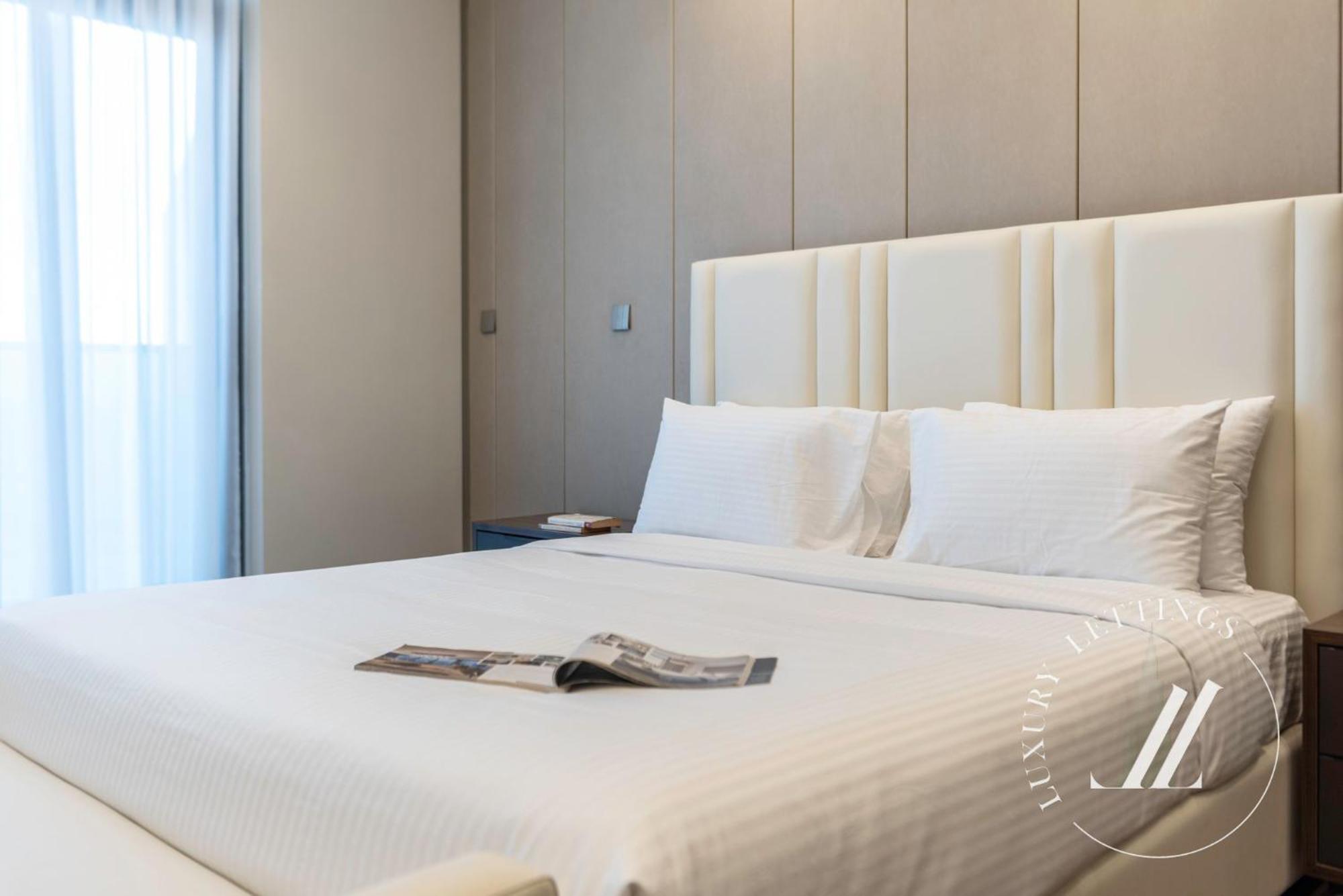 3bdr Business Bay Bliss High Floor Private Balcony * Dubai
