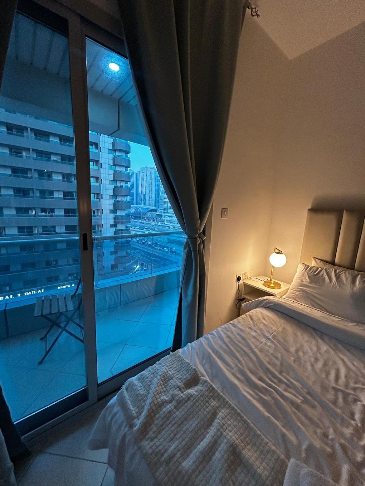 Apartment Luxury In The Center Dubai