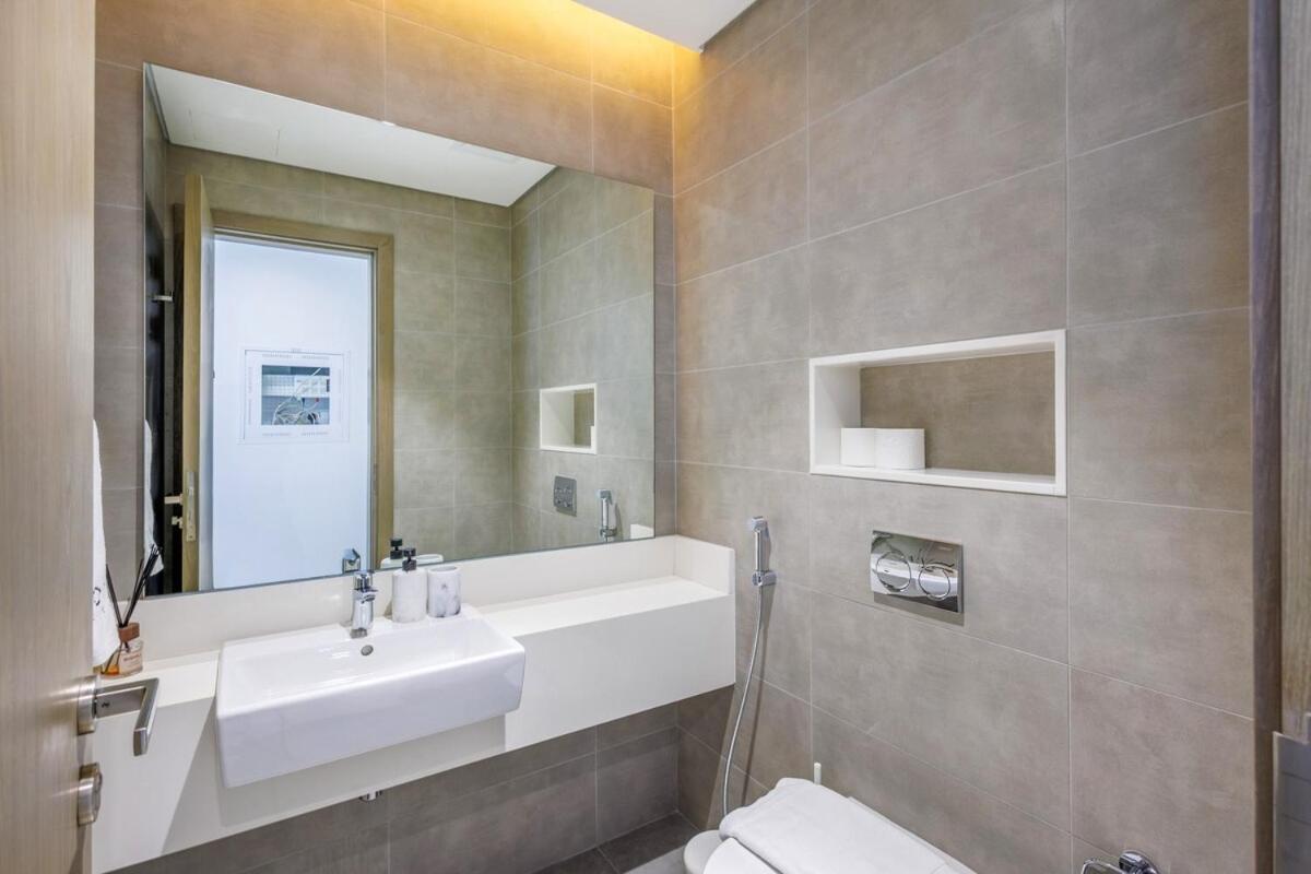 Charming 1 Bedroom In Mbr - Near Downtown *