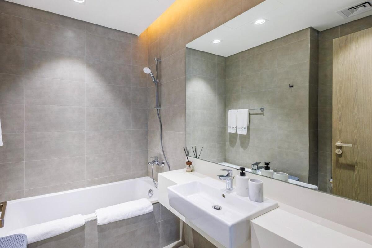 Charming 1 Bedroom In Mbr - Near Downtown Apartment