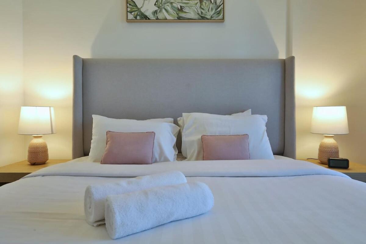 Cosy 1 Bed In Seasons Jvc * Dubai